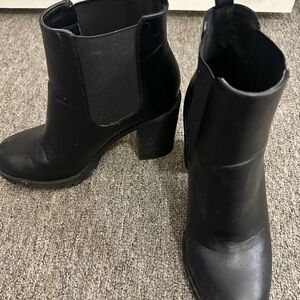 Amazon Black Heeled Boots